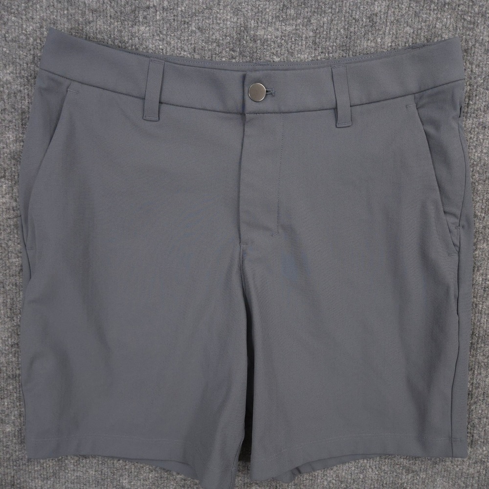 Lululemon ABC Shorts Mens 30 Gray Chino Classic Fit Performance Golf 7" Inseam